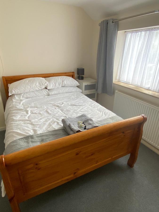 Apartament Theldon Luton  Zewnętrze zdjęcie