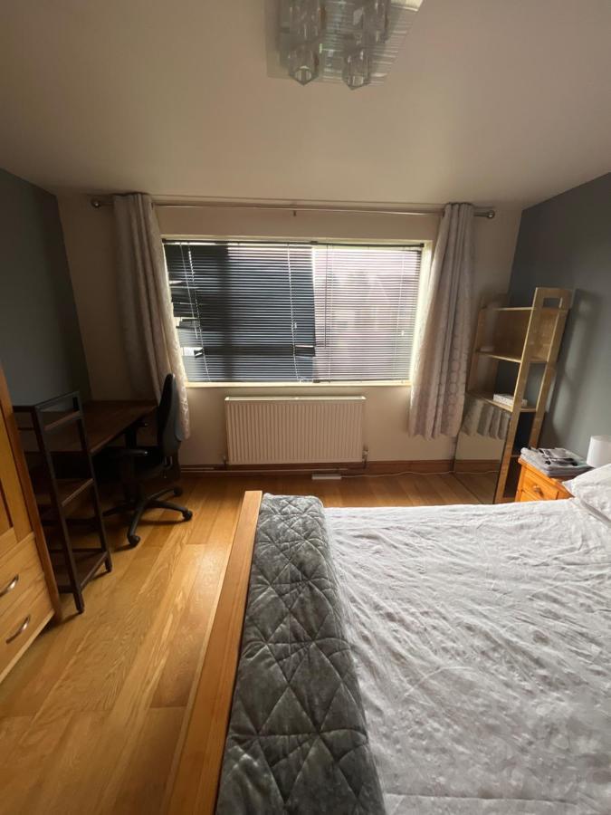 Apartament Theldon Luton  Zewnętrze zdjęcie