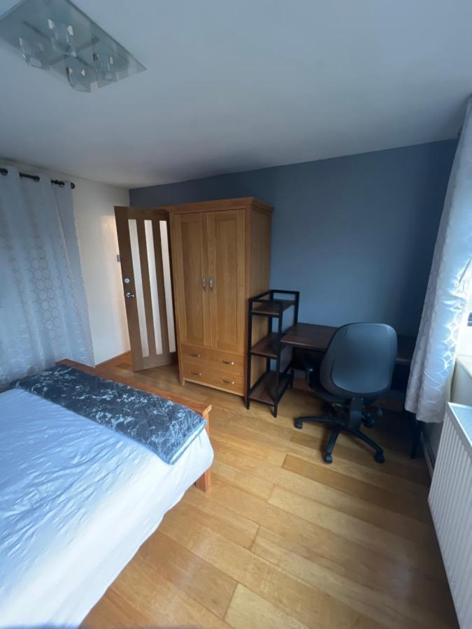 Apartament Theldon Luton  Zewnętrze zdjęcie